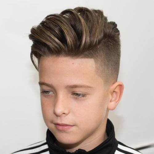 Side Tossed Hairstyles for Teenage Guys